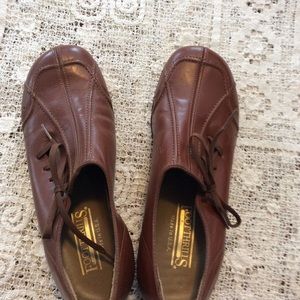 Footthrills made in USA women’s slip on